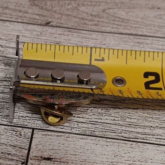 2 Vintage‎ Medical Laboratory Profession Button pin collectable Souvenir Promo - Picture 6 of 7